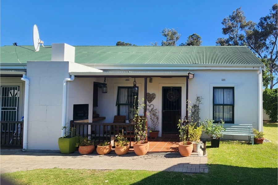 To Let 2 Bedroom Property for Rent in Goedemoed Western Cape